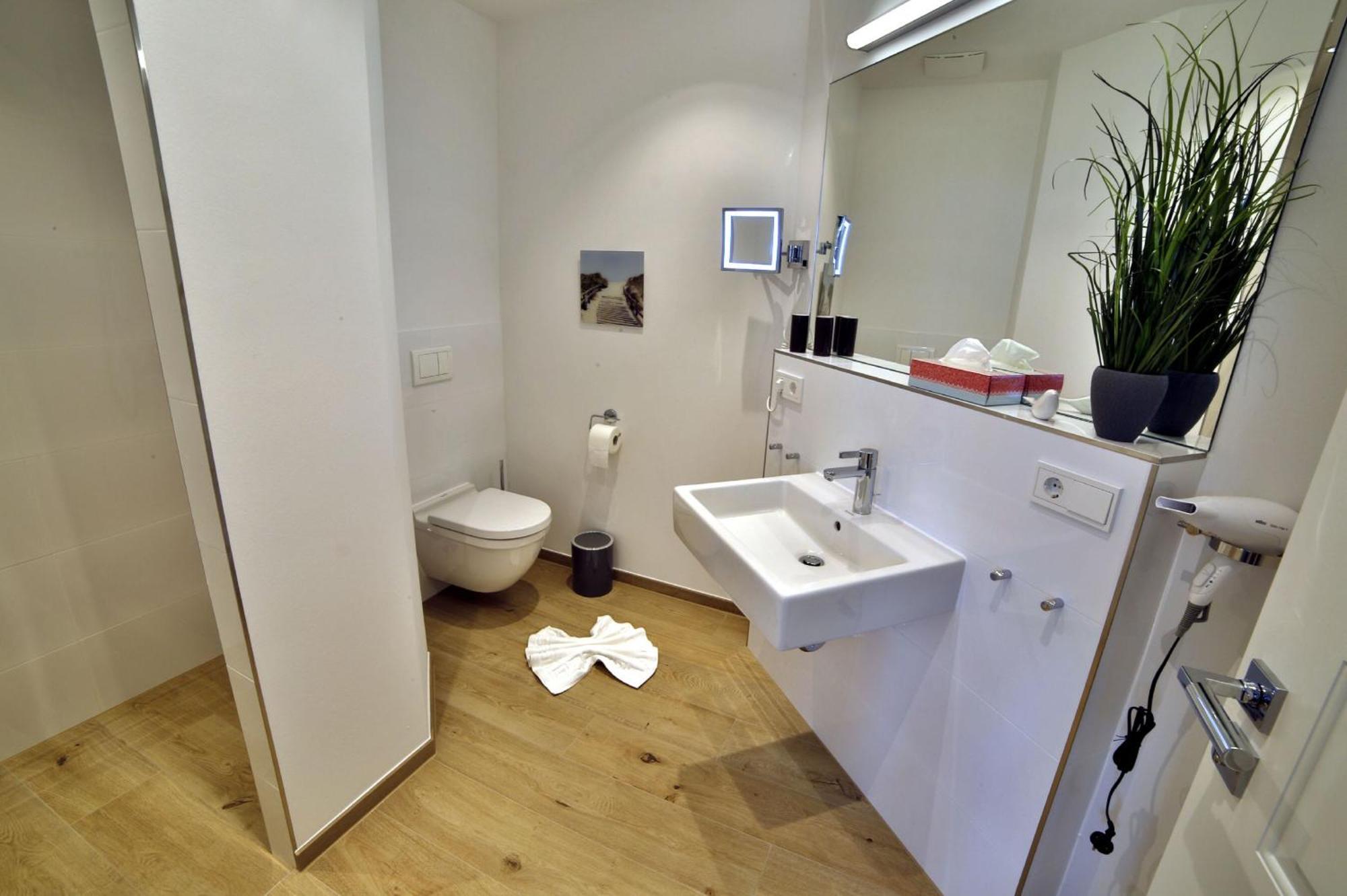 Ferienwohnung "Lachmoewe" In Der Villa Andrea Baabe Zewnętrze zdjęcie